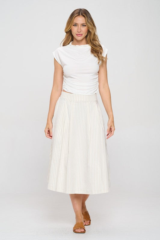 Mock neck Short Sleeve Ruched Crop Top