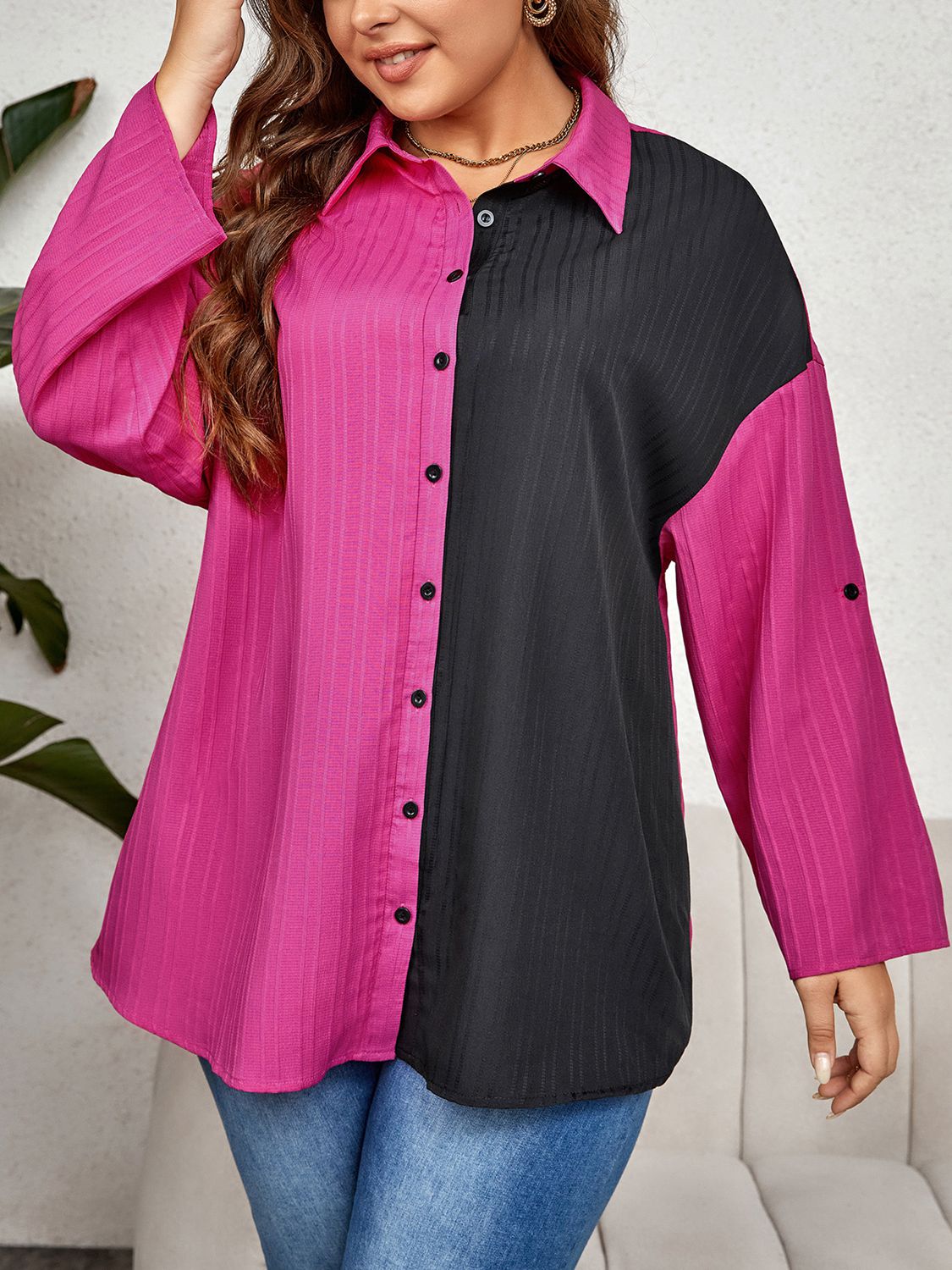 Honey Plus Size Contrast Color Roll-Tap Sleeve Shirt